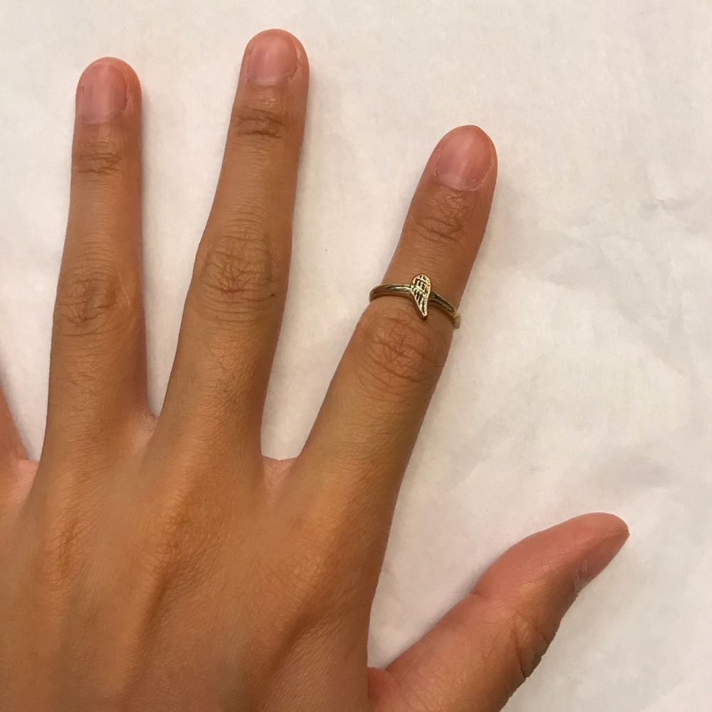 Angel Wing Midi Ring
